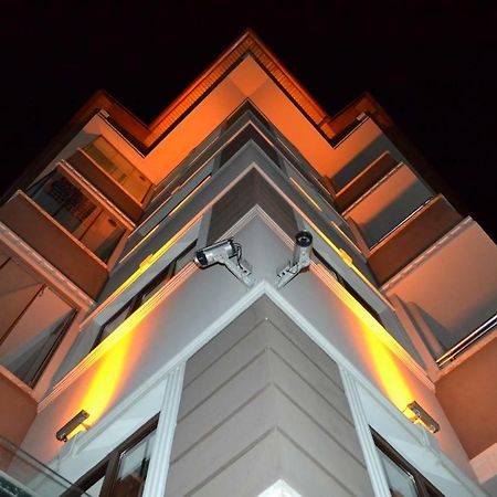 The Twins Apartmens Aparthotel Трабзон Екстериор снимка