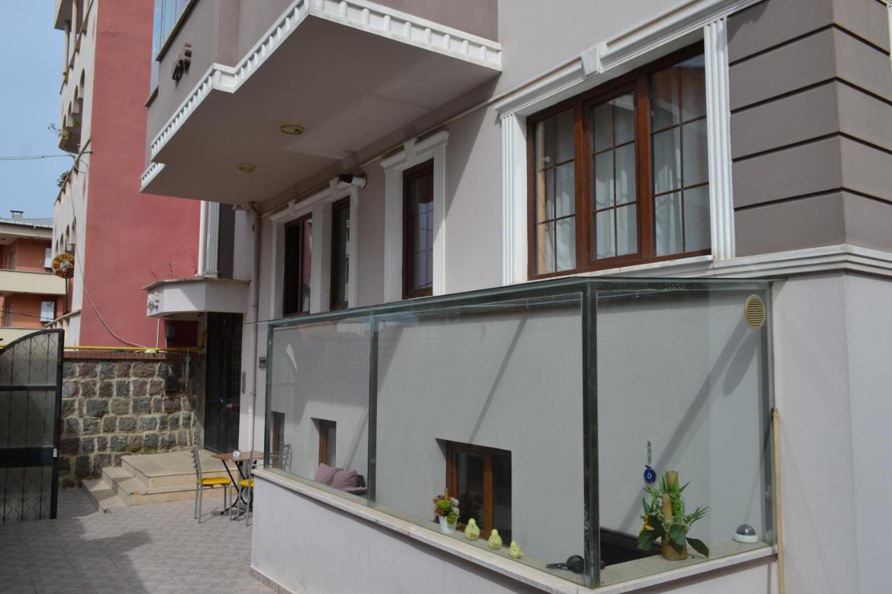 The Twins Apartmens Aparthotel Трабзон Екстериор снимка