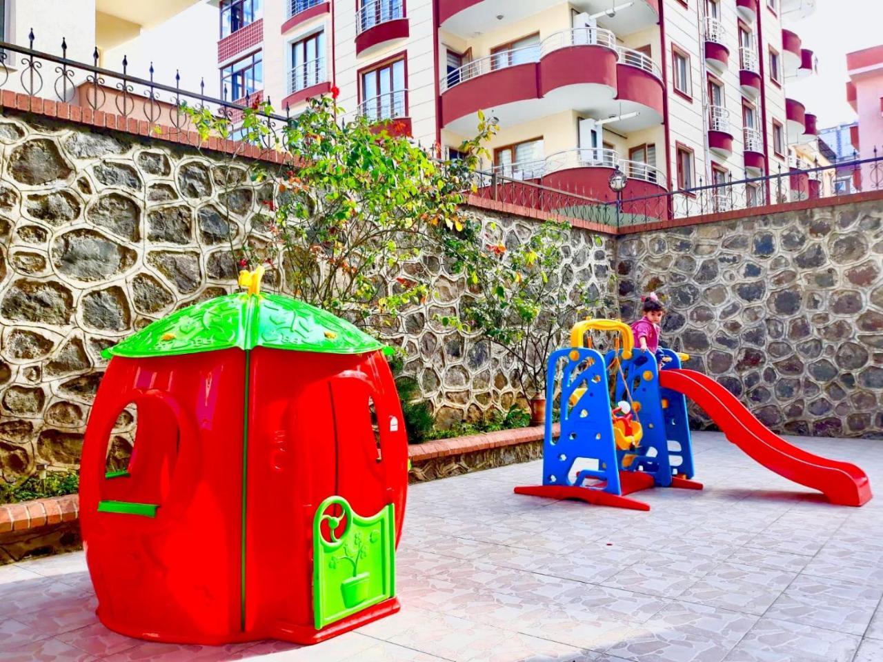 The Twins Apartmens Aparthotel Трабзон Екстериор снимка