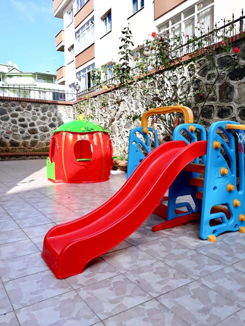 The Twins Apartmens Aparthotel Трабзон Екстериор снимка