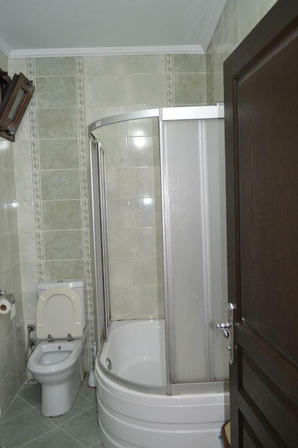 The Twins Apartmens Aparthotel Трабзон Екстериор снимка
