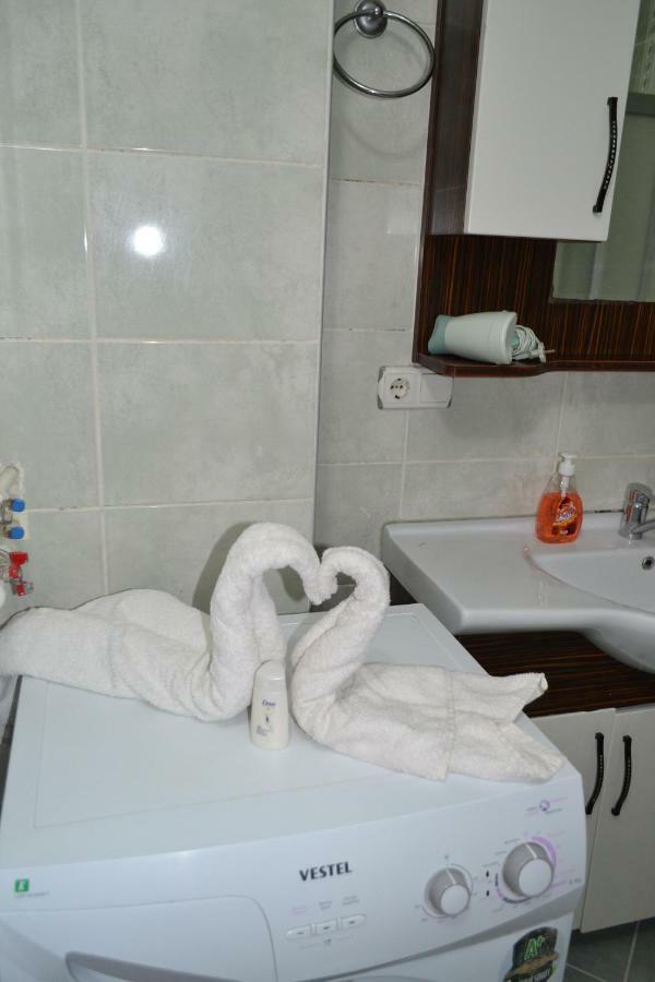 The Twins Apartmens Aparthotel Трабзон Екстериор снимка